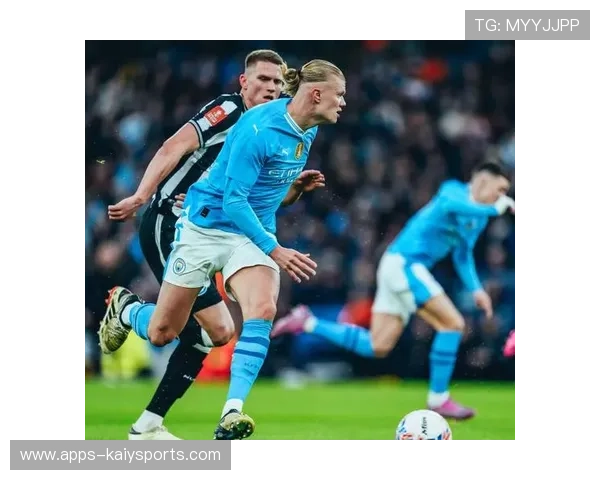 曼联队内传球连接训练更紧密，助力球队进攻协同提升